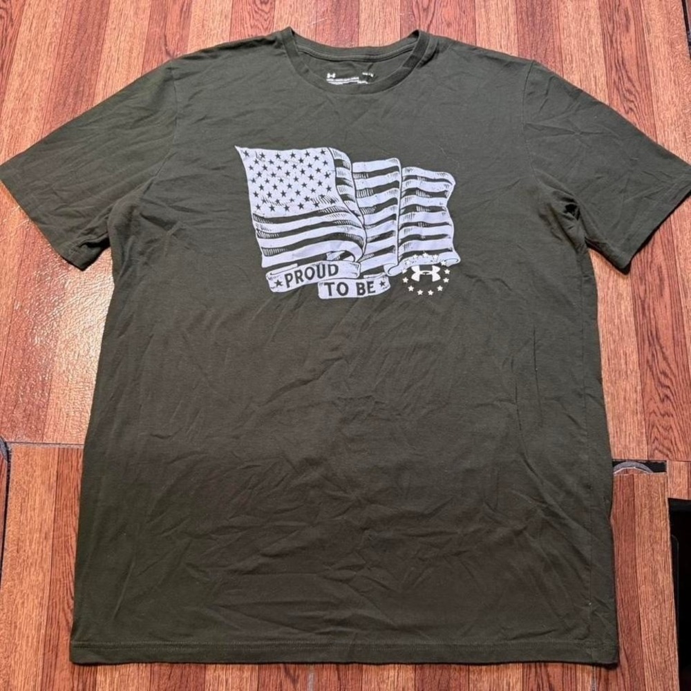 Under Armour Green Heat Tech Retro USA Freedom Sportswear Shirt Medium